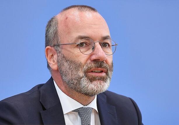 Bild vergr&ouml;&szlig;ern: Weber begrüßt neue Allianz mit Kanada als Riesen-Chance