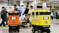 Tokioter Bahnhof testet fahrende Roboter-Mülleimer