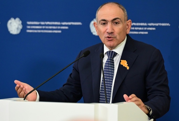Bild vergr&ouml;&szlig;ern: Armenischer Regierungschef Paschinjan mit Hessischem Friedenspreis ausgezeichnet