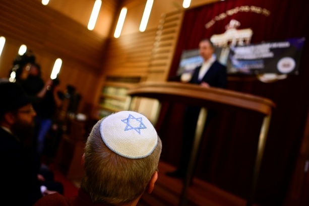 Bild vergr&ouml;&szlig;ern: Nach Brandanschlag auf Synagoge in Wuppertal: Hinweise auf antisemitisches Motiv
