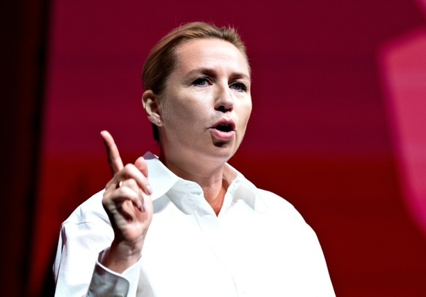Bild vergr&ouml;&szlig;ern: Dänische Regierungschefin Frederiksen: Grönland-Deal ist gut für die Nato und Europa