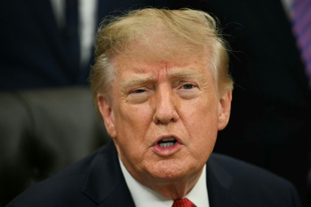 Bild vergr&ouml;&szlig;ern: Trump setzt neue US-Sanktionen gegen Russland in Kraft