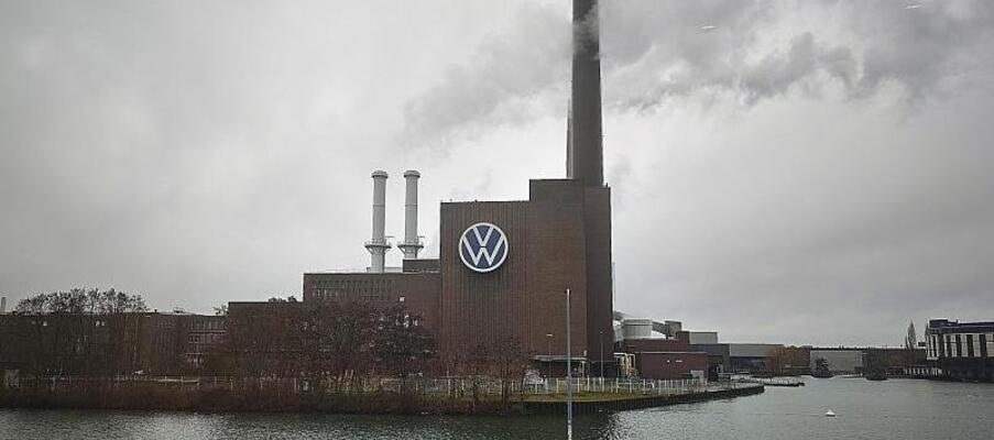 Linke fordert 10.000 E-Bus-Bestellungen bei VW