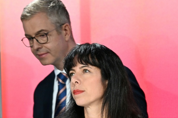 Bild vergr&ouml;&szlig;ern: Linke gewinnt Abgeordnetenhauswahl in Berlin deutlich vor CDU