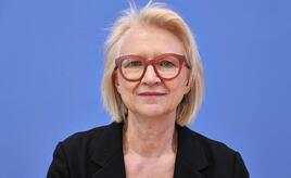 Schnitzer lobt Festhalten von Merz an Reformkurs