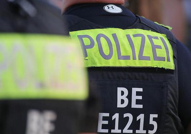 Bild vergr&ouml;&szlig;ern: Razzien gegen illegalen Schusswaffenhandel in Berlin