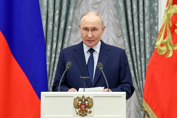 Bild vergr&ouml;&szlig;ern: Bundesregierung zu G20-Einladung an Putin: Gibt keine Normalität im Umgang mit Russland