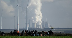 Gericht: Polizei in Aachen darf Klimaaktivist erkennungsdienstlich behandeln