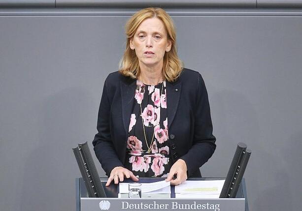 Bild vergr&ouml;&szlig;ern: Prien warnt AfD in Sachsen-Anhalt vor Folgen für Bildung