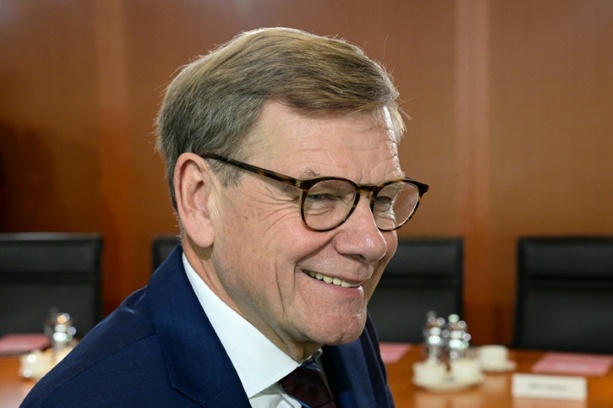 Bild vergr&ouml;&szlig;ern: Wadephul trifft europäische Außenminister in Montenegro und reist nach Italien