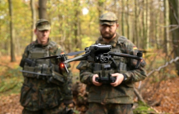 Bild vergr&ouml;&szlig;ern: Bundeswehr baut eigenes Drohnenregiment mit bis zu 600 Soldaten auf