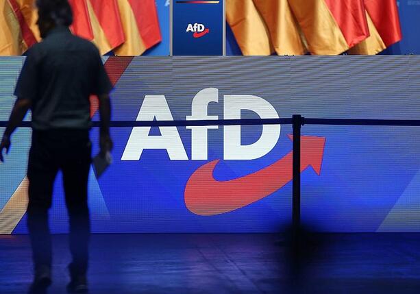 Bild vergr&ouml;&szlig;ern: Trittin fordert Verbot von AfD-Landesverbänden