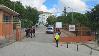 Eine Tote und sieben Verletzte durch Messerangriff an Schule in Istanbul
