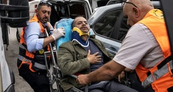 Israelische Siedler greifen AFP-Journalisten an und verletzten einen Fotografen