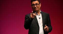Britischer Premierminister Burnham zu Antrittsbesuch bei Merz
