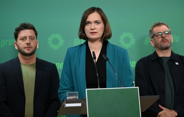 Bild vergr&ouml;&szlig;ern: Mecklenburg-Vorpommern: Grünes Licht für rot-rot-grüne Koalitionsverhandlungen