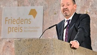 Neuer Friedenspreisträger Sands kritisiert deutsches Schweigen zu Vorgehen Israels