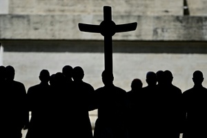 Missbrauch in katholischer Kirche: Erzdiözese München zahlt Schmerzensgeld an Betroffenen