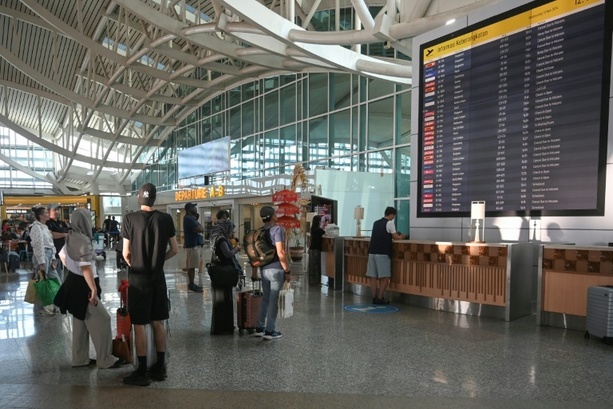 Bild vergr&ouml;&szlig;ern: Frau mit Kokain im Shampoo am Flughafen von Bali gefasst