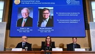 Wirtschaftspolitik in Krisenzeiten: Nobelpreis geht an US-Ökonomen Woodford und Hall
