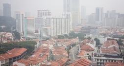 Waldbrände in Indonesien: Singapur zahlt kranken Bewohnern Smog-Zuschüsse