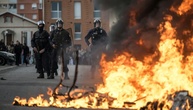 Schülerproteste in Frankreich: Acht Schulmitarbeiter verletzt