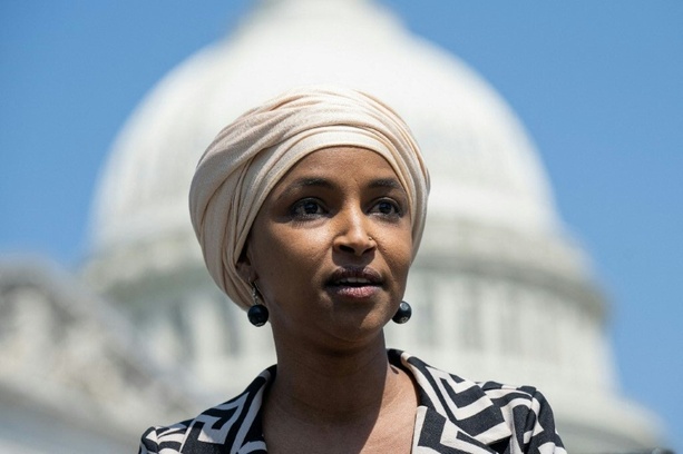 Bild vergr&ouml;&szlig;ern: Haus von prominenter Trump-Kritikerin Ilhan Omar durchsucht