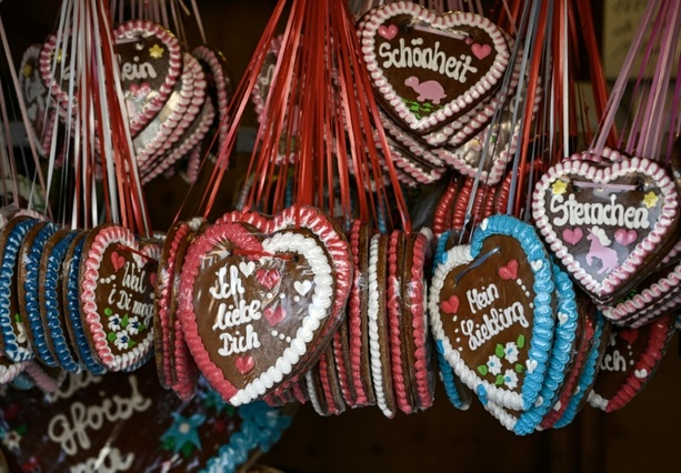 Bild vergr&ouml;&szlig;ern: Produktion von Lebkuchen in Deutschland deutlich gesunken