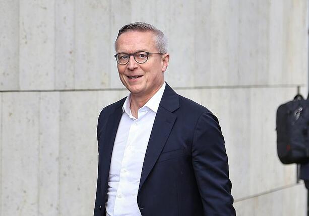 Bild vergr&ouml;&szlig;ern: Wildberger setzt auf KI-Wachstum statt zusätzlicher KI-Steuer