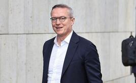 Wildberger setzt auf KI-Wachstum statt zusätzlicher KI-Steuer