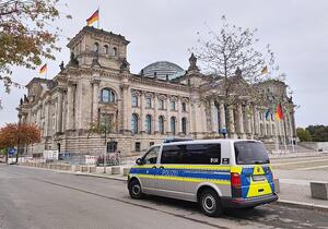 Klöckner: Bundestag zunehmend externen Gefahren ausgesetzt