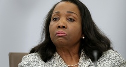 US-Zentralbank-Vorständin Cook hat keine Zeit für von Trump einberufene Anhörung