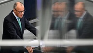 Merz verteidigt Unterstützung der Ukraine gegen Kritik von