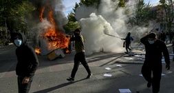 Gewaltsame Proteste gegen Regierung in Tirana weiten sich auf andere Städte aus