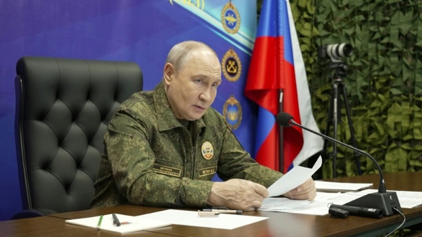 Bild vergr&ouml;&szlig;ern: Putin nennt Entwicklung in Ukraine positiv - und fordert gesamte Region Donezk