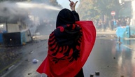 Hunderte Menschen demonstrieren erneut gegen Regierung in Albanien