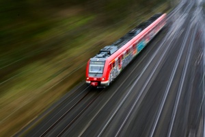 Verkehrsminister fordern Geld vom Bund für höhere Schienenmaut im Regionalverkehr