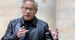 Nvidia-Chef Huang fordert schnellen Aufbau von KI-Infrastruktur in Europa