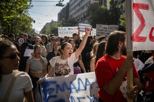 Tausende Schüler und Studenten nehmen an Bildungsprotesten in Griechenland teil