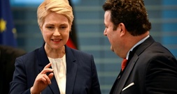 SPD-Vorsitz: Heil erwägt Kandidatur - Schwesig schließt sie nicht aus