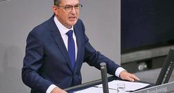 Dobrindt befürchtet Sicherheitsrisiko durch Rot-Grün-Rot