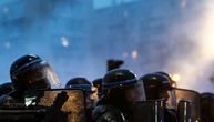 Fast 1000 Festnahmen bei landesweiten Protesten in Frankreich - Zwei Schwerverletzte