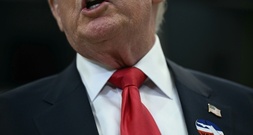 Trump gibt vorzeitig Stimme für US-Kongresswahl ab