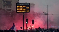 Fast 1000 Festnahmen bei neuen landesweiten Protesten in Frankreich