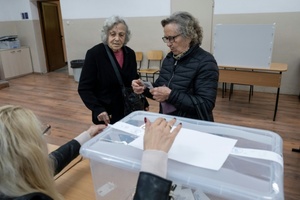 Präsidentschaftswahl in Bulgarien begonnen