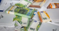 Bayern: Mann bezahlt Geldstrafe in Gericht mit Falschgeld