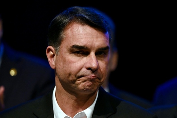 Bild vergr&ouml;&szlig;ern: Flavio Bolsonaro darf nach eigenen Angaben Brasilien nicht verlassen