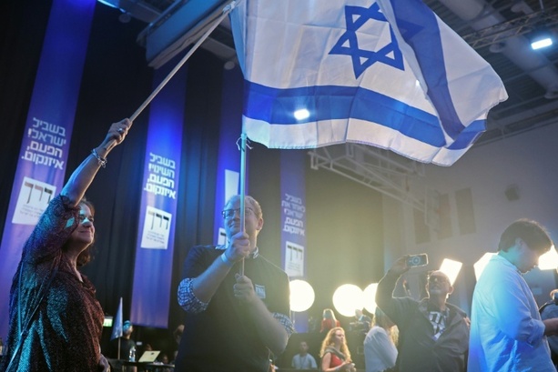 Bild vergr&ouml;&szlig;ern: Wahlprognosen in Israel: Opposition leicht vorne - aber ohne Mehrheit