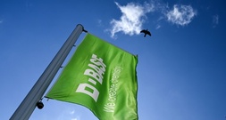 Chemiekonzern BASF hebt erneut Gewinnerwartung