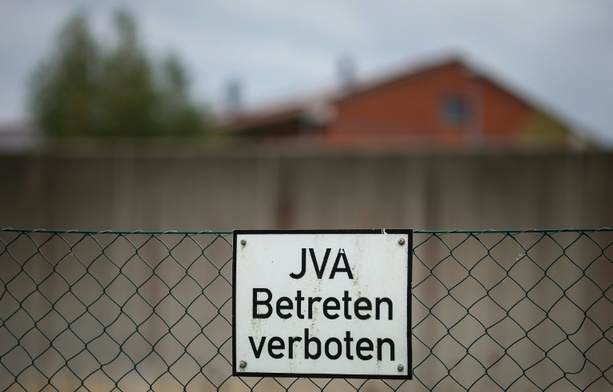 Bild vergr&ouml;&szlig;ern: Gefängnismitarbeiter in NRW nach Verkauf von Handys an Häftlinge in Untersuchungshaft